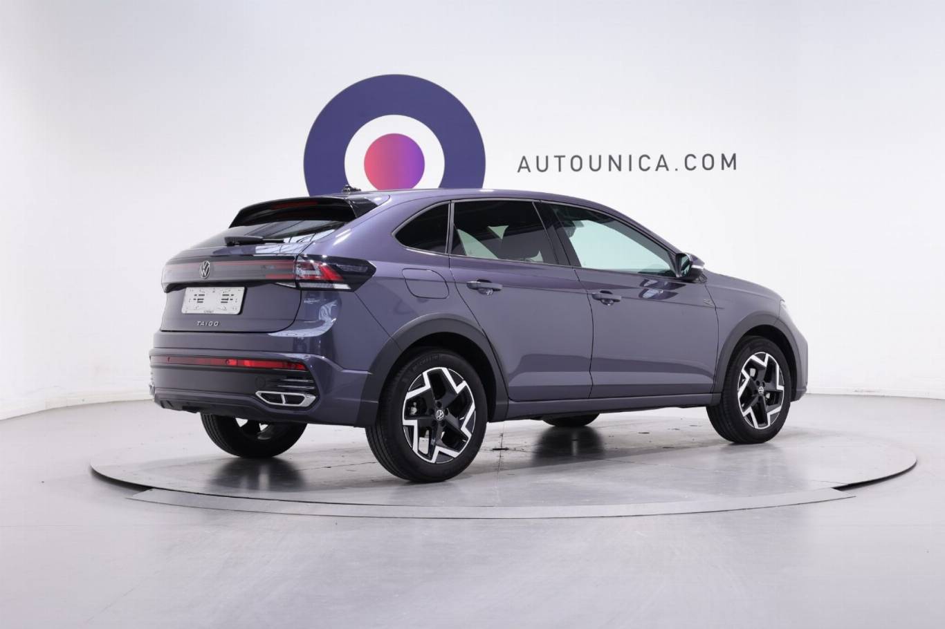 VOLKSWAGEN Taigo 16