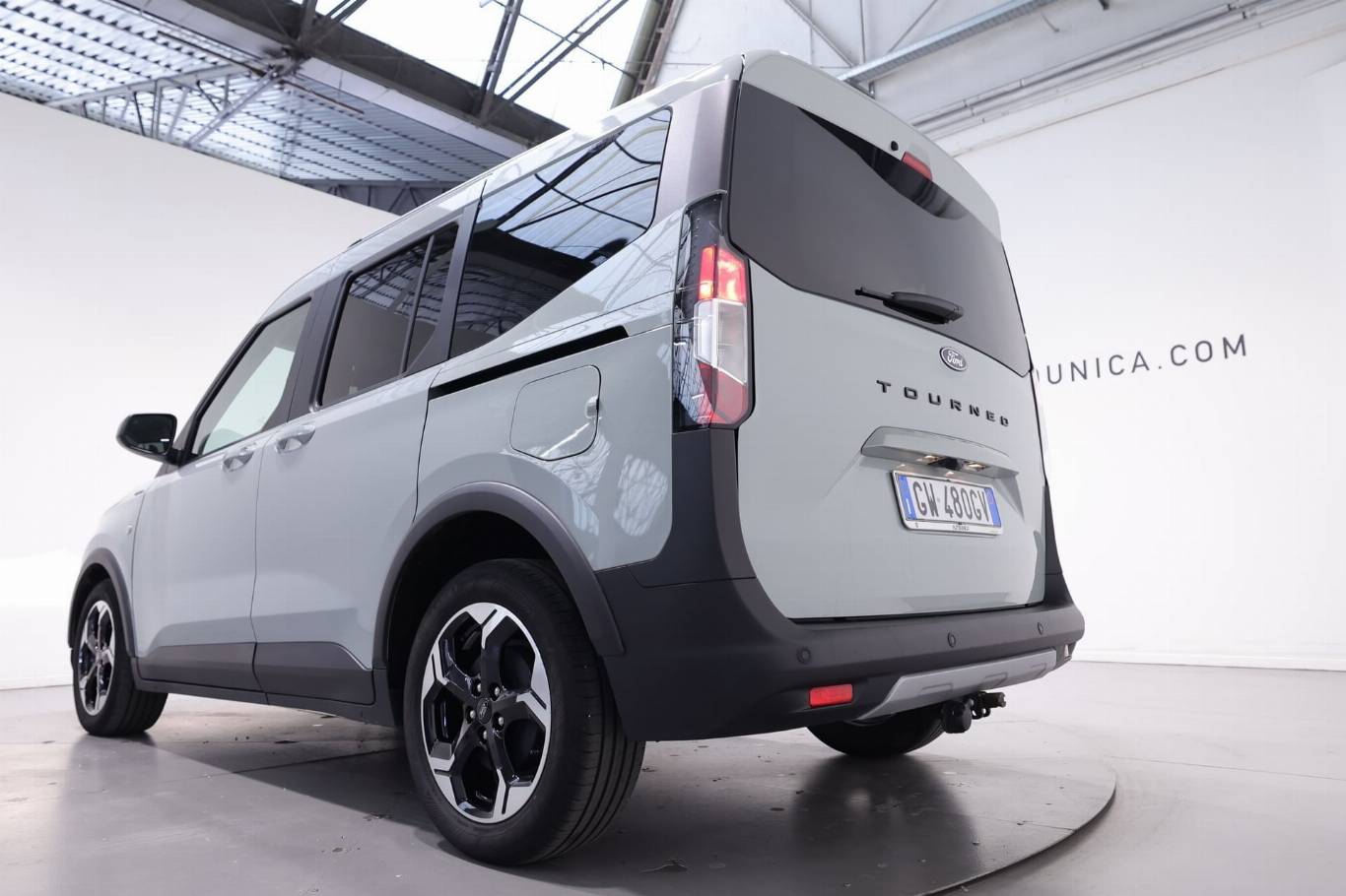 FORD Tourneo Courier 42