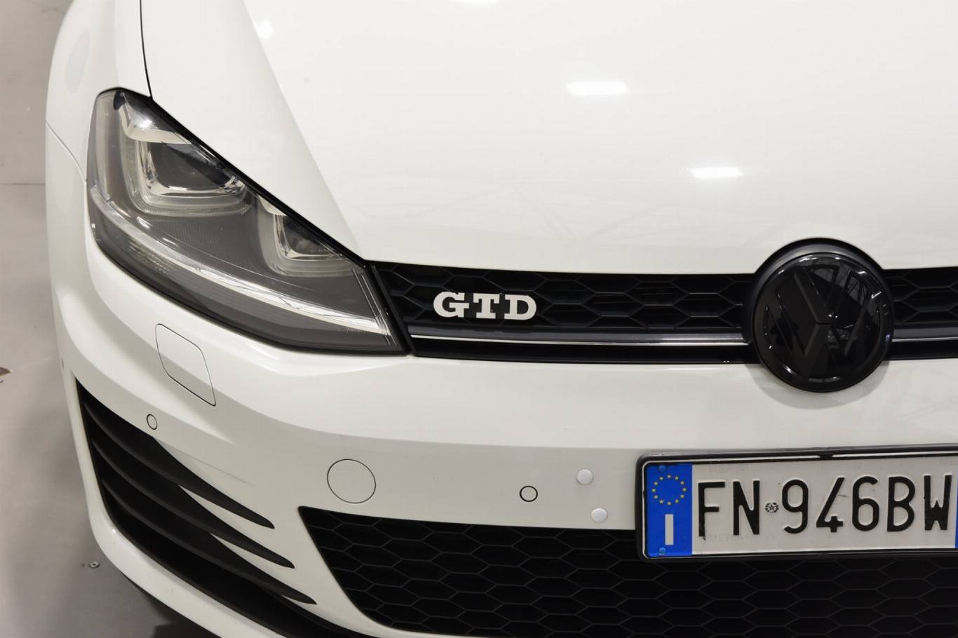 VOLKSWAGEN Golf GTD 17
