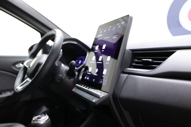 RENAULT Captur 48