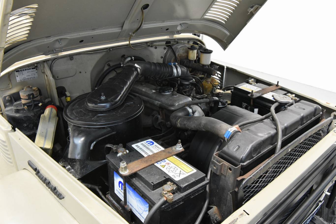 TOYOTA Land Cruiser 61