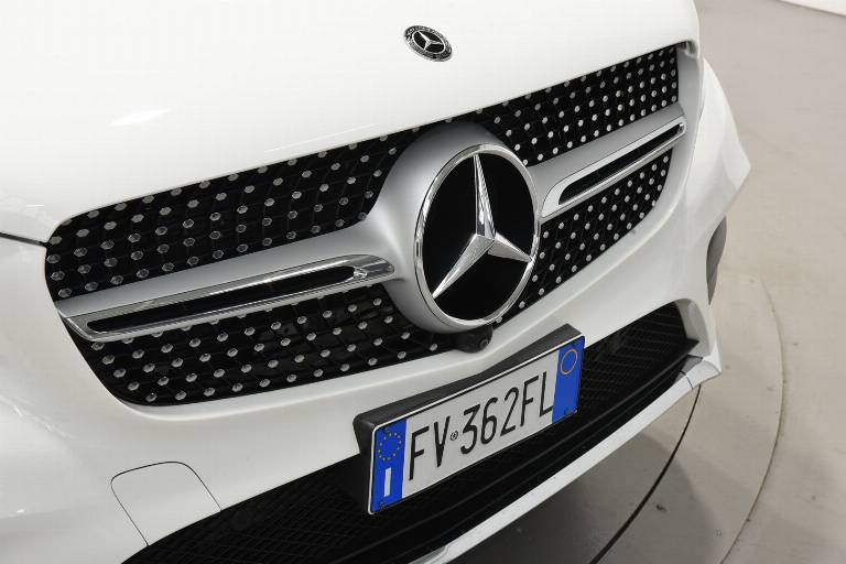 MERCEDES-BENZ GLC 250 49