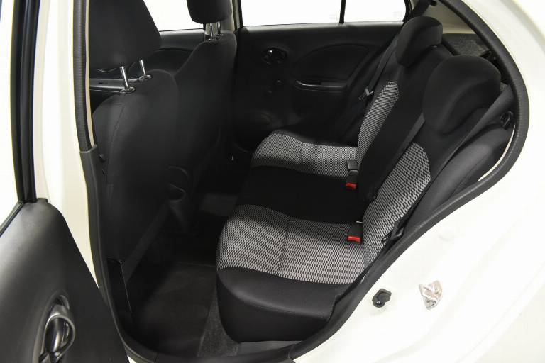 NISSAN Micra 36