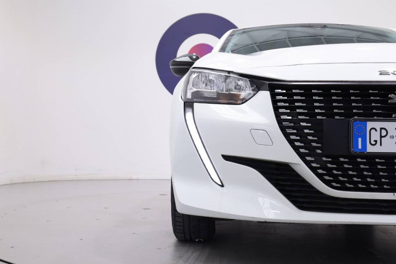 PEUGEOT 208 39
