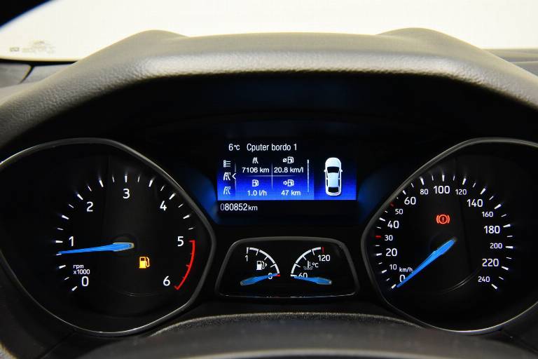 FORD Focus 25