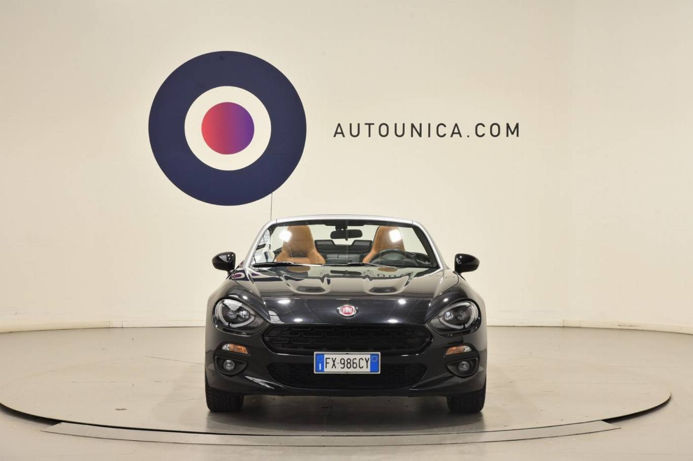 FIAT 124 Spider 5