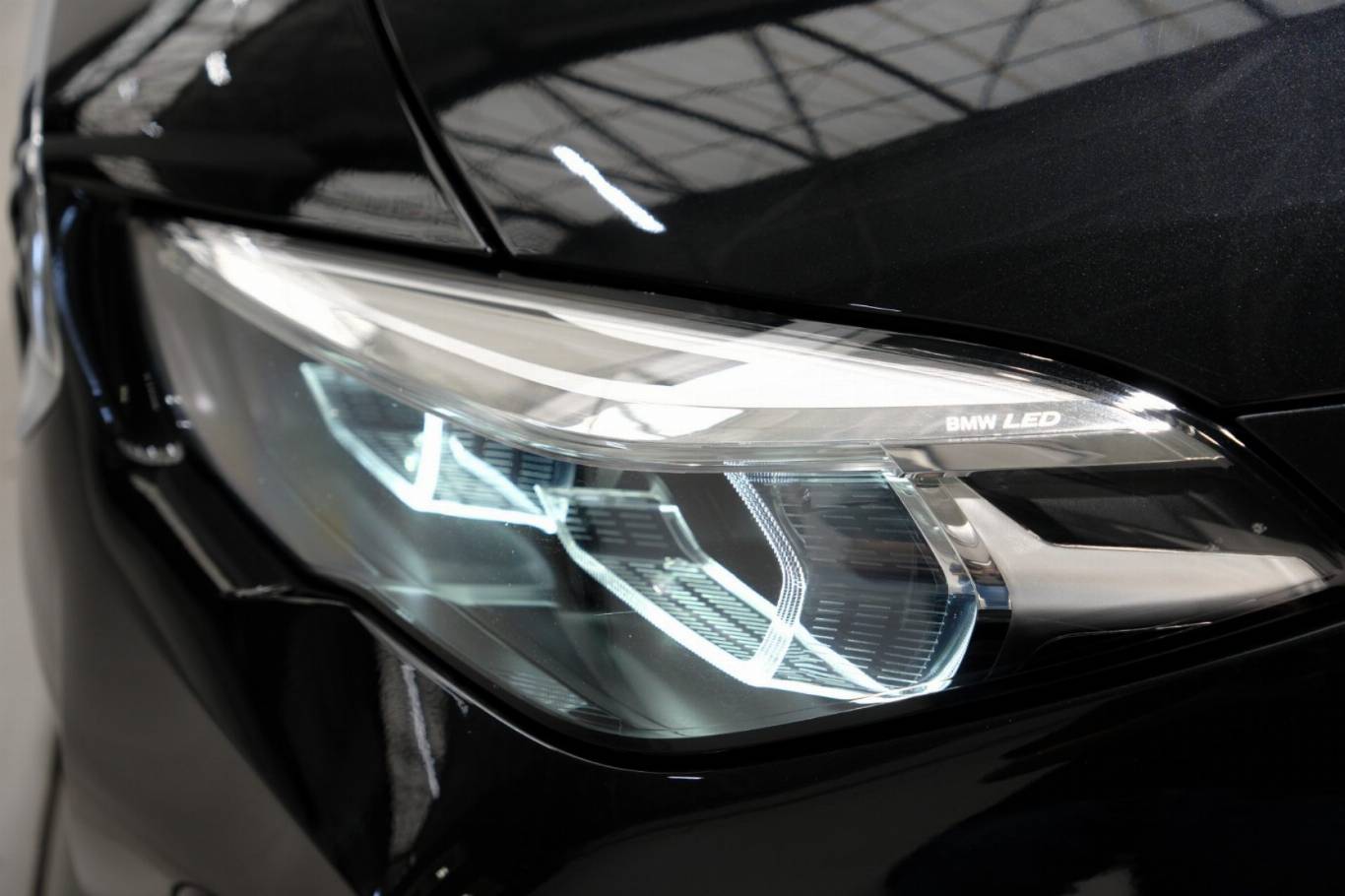 BMW 220 56