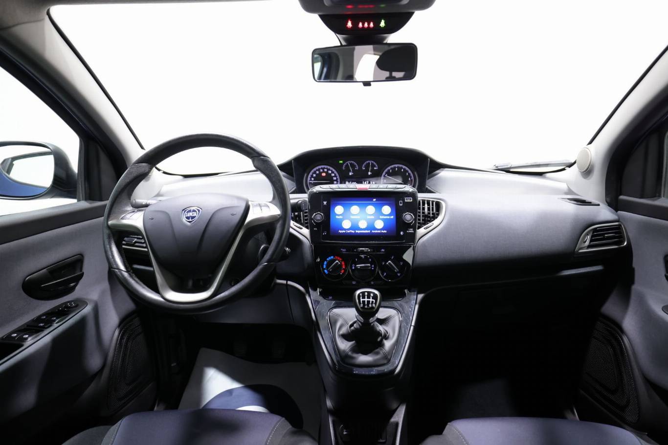 LANCIA Ypsilon 10
