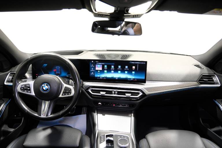 BMW 320 10
