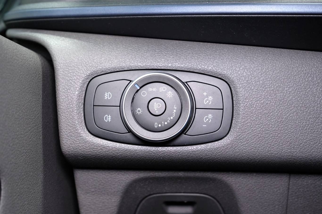 FORD Tourneo Custom 30