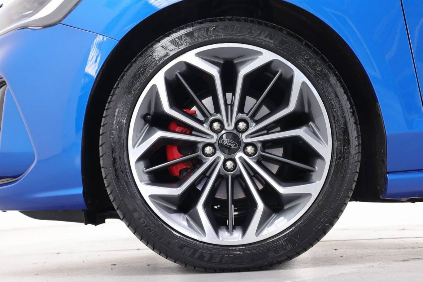 FORD Focus 13