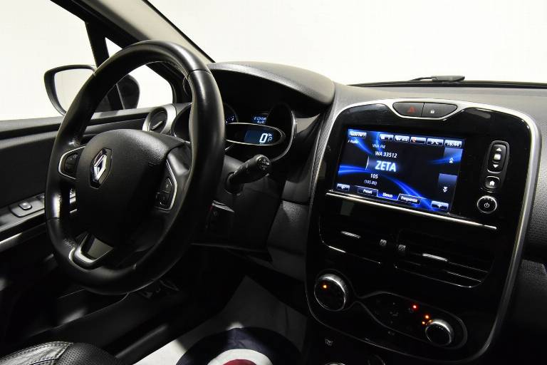RENAULT Clio 39