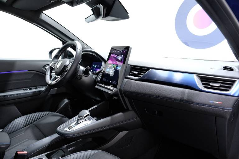 RENAULT Captur 10