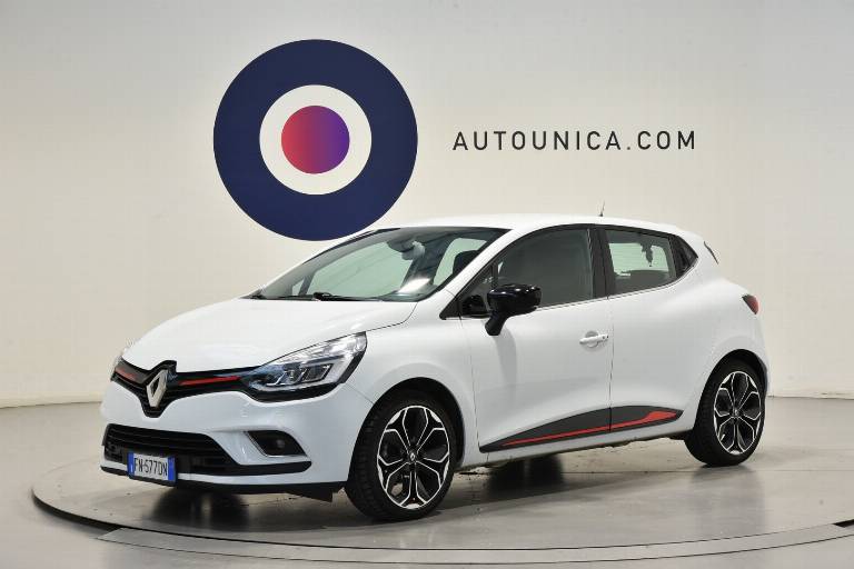 RENAULT Clio 1