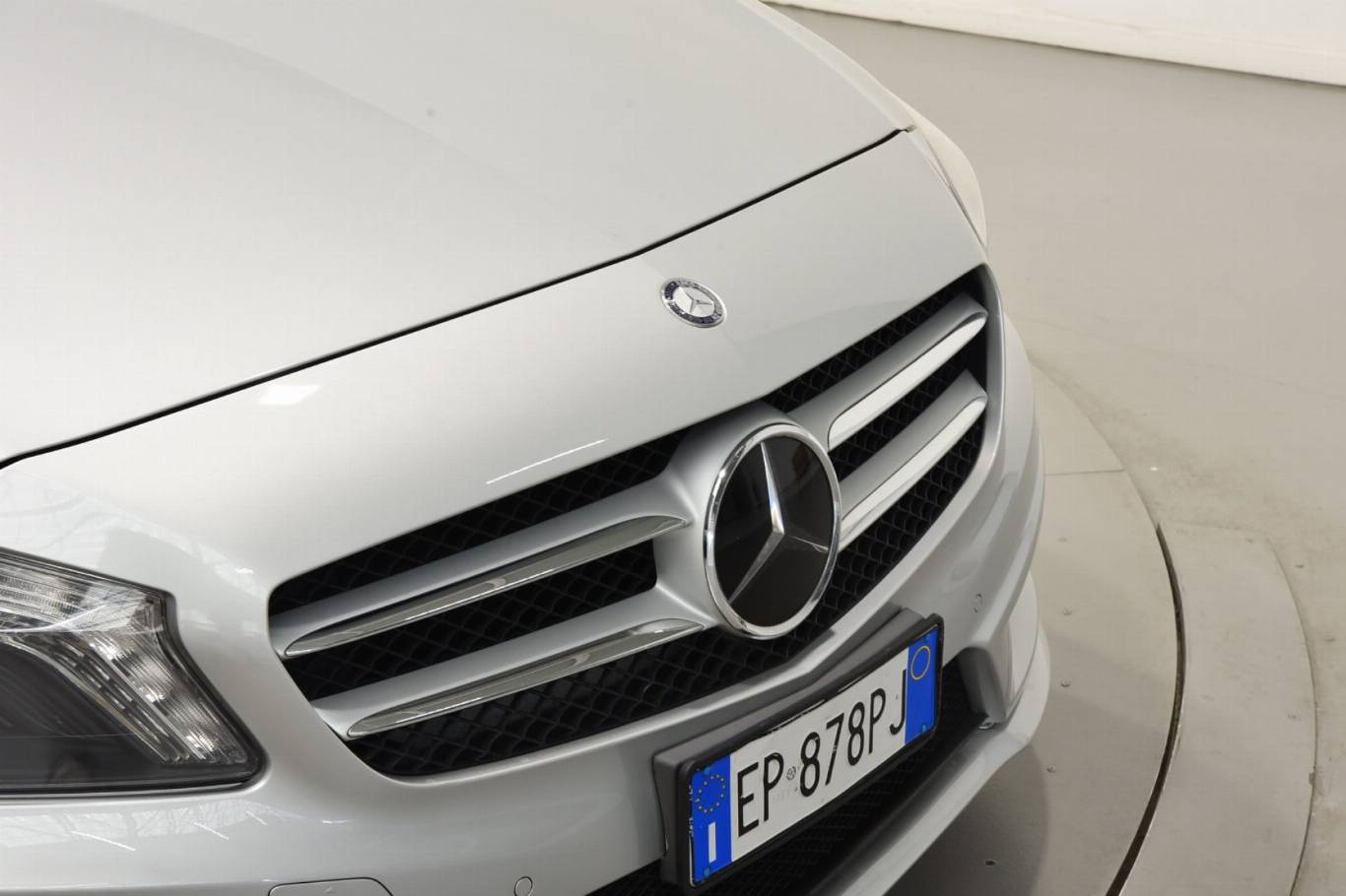 MERCEDES-BENZ A 180 40