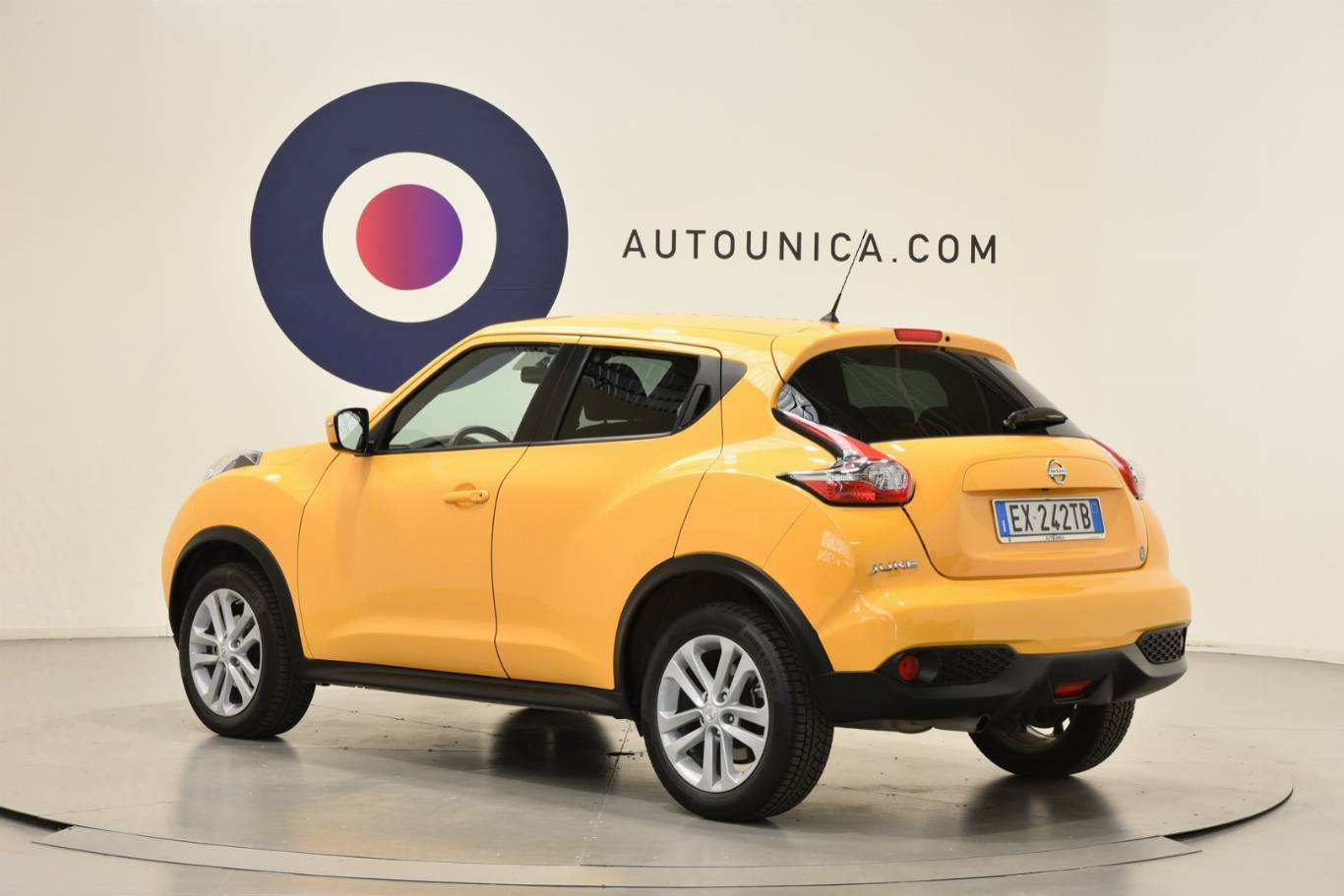 NISSAN Juke 2