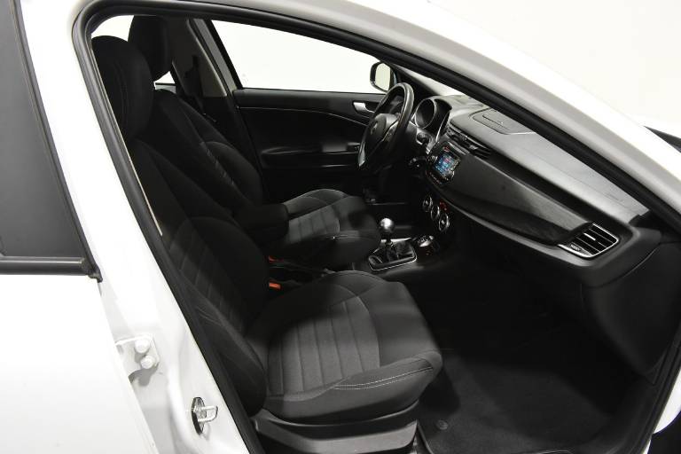ALFA ROMEO Giulietta 21