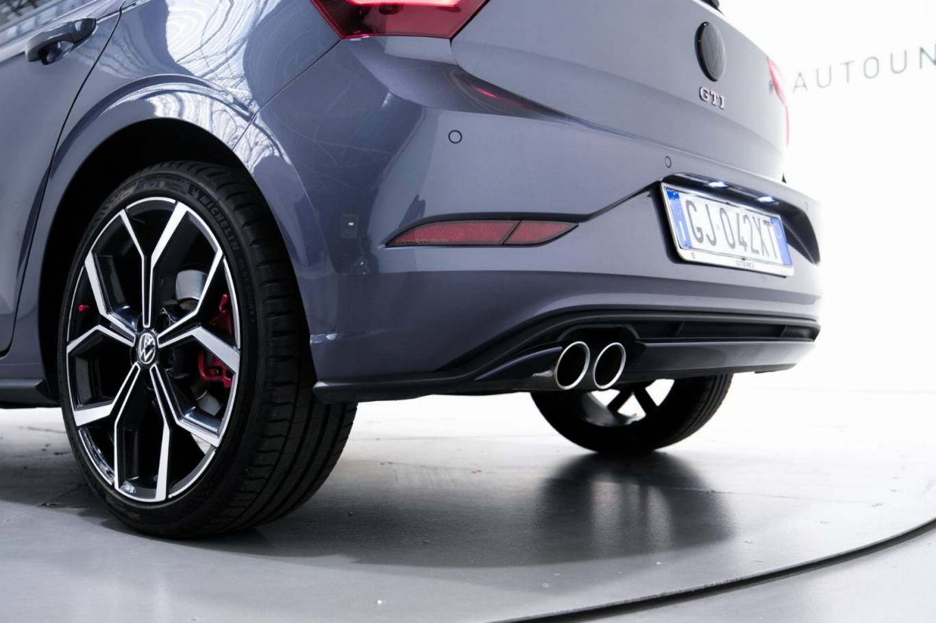 VOLKSWAGEN Polo GTI 44