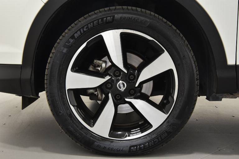 NISSAN Qashqai 33