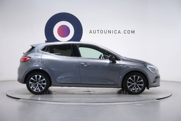 RENAULT Clio 4
