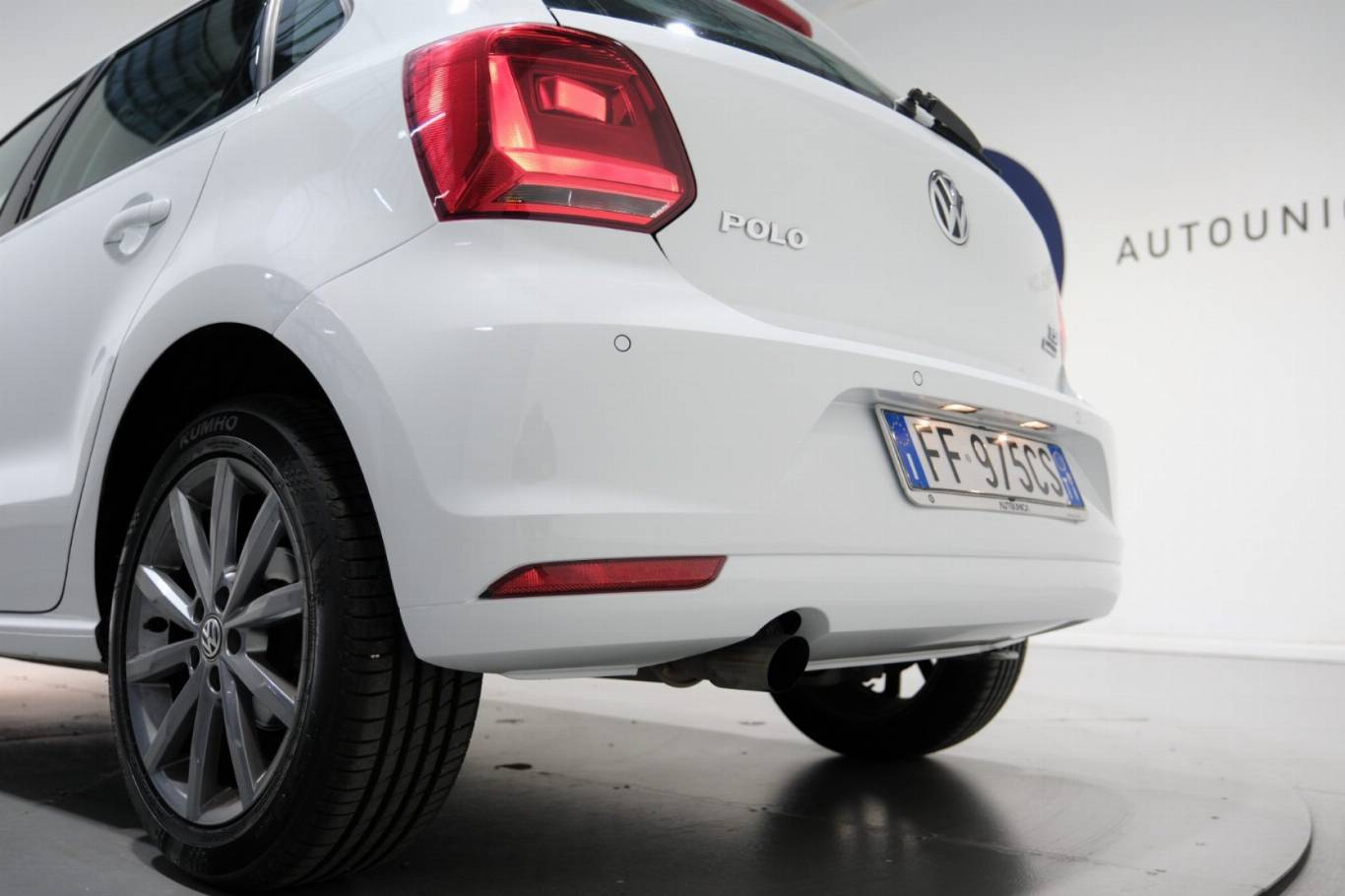 VOLKSWAGEN Polo 41