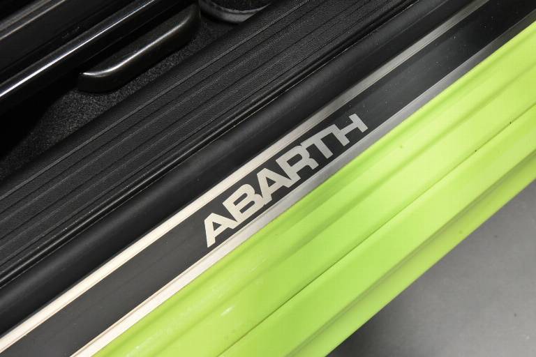 ABARTH 595 Competizione 41