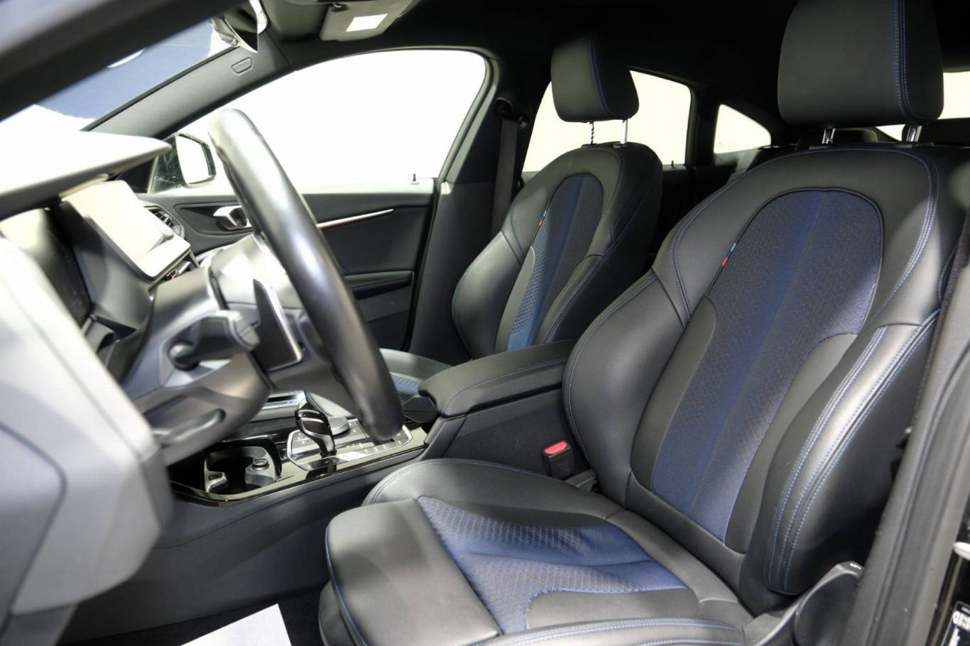 BMW 220 6
