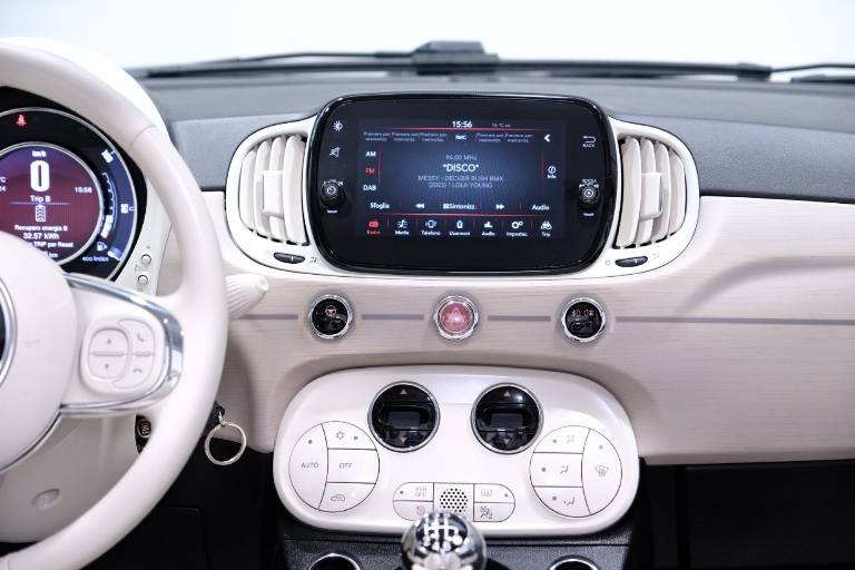 FIAT 500C 39