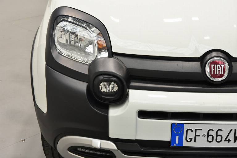 FIAT Panda Cross 17