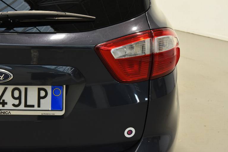 FORD C-Max 19