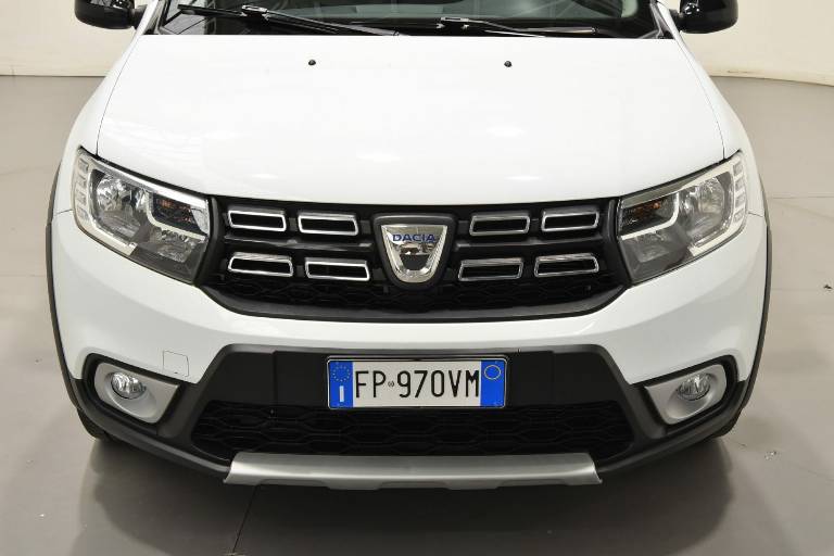 DACIA Sandero 42