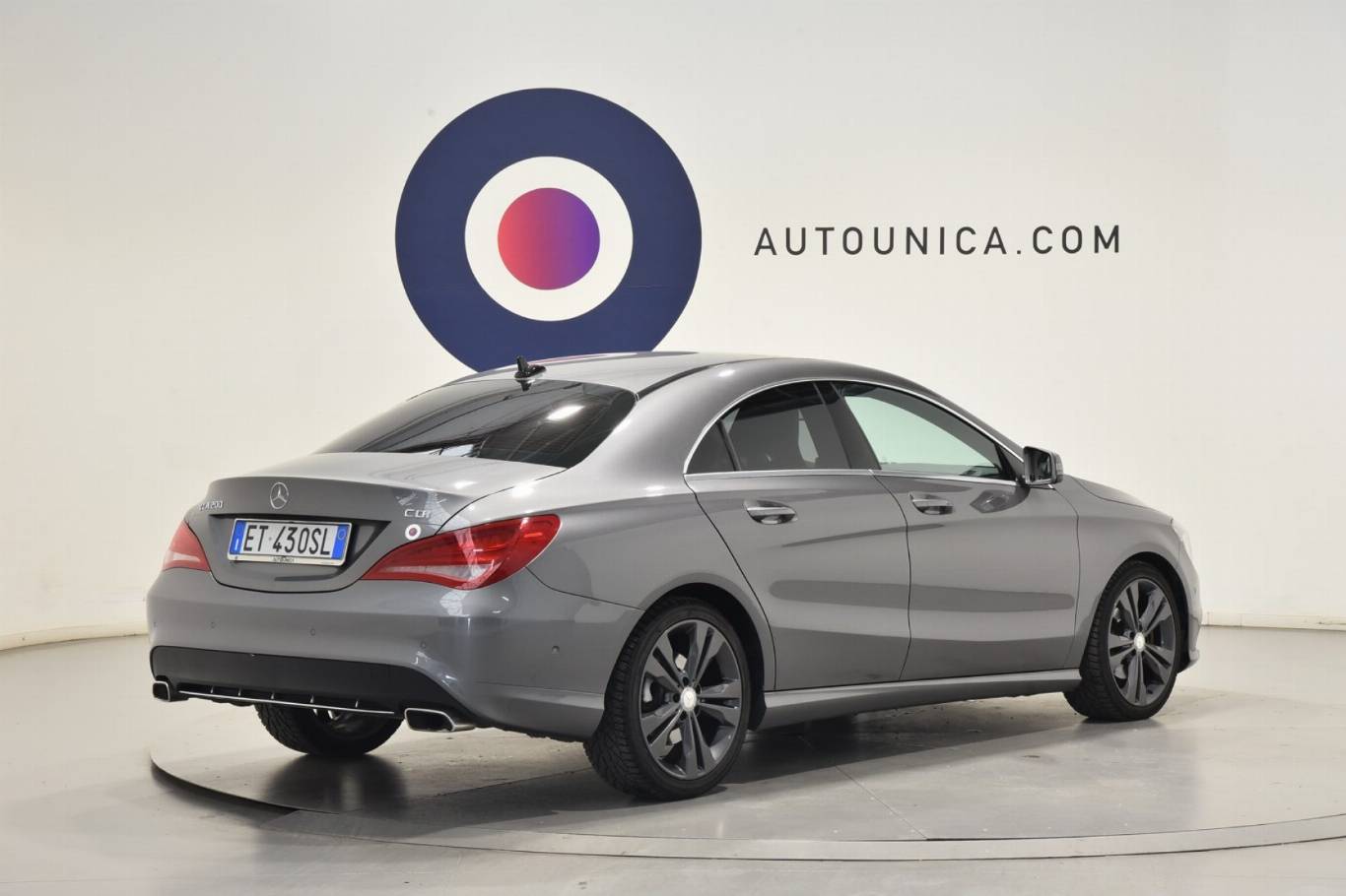 MERCEDES-BENZ CLA 200 10