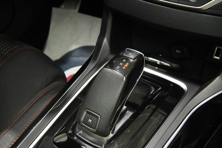 PEUGEOT 308 23