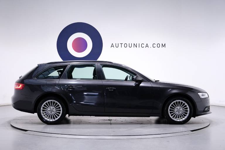 AUDI A4 4