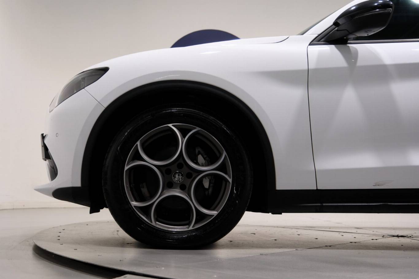 ALFA ROMEO Stelvio 11