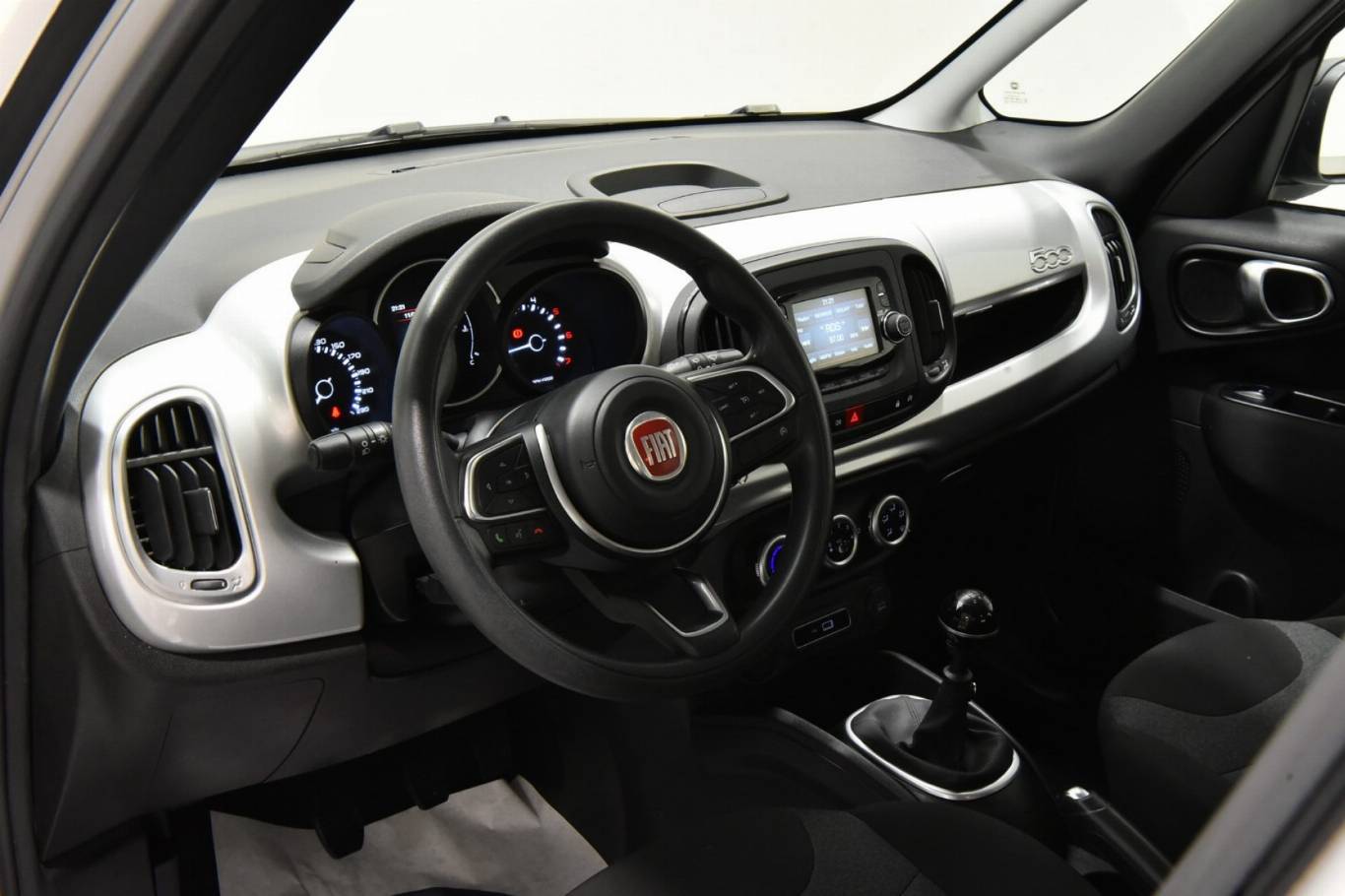FIAT 500L 3