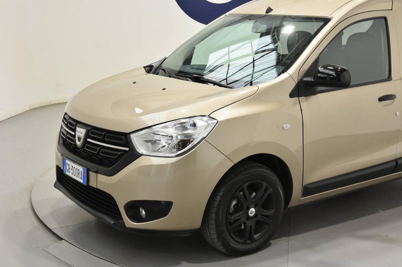 DACIA Dokker 33