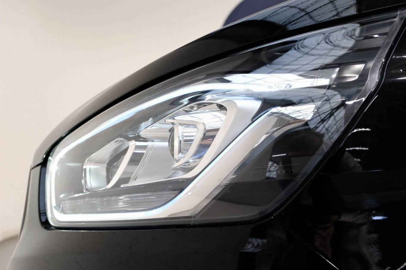 FORD Tourneo Custom 41