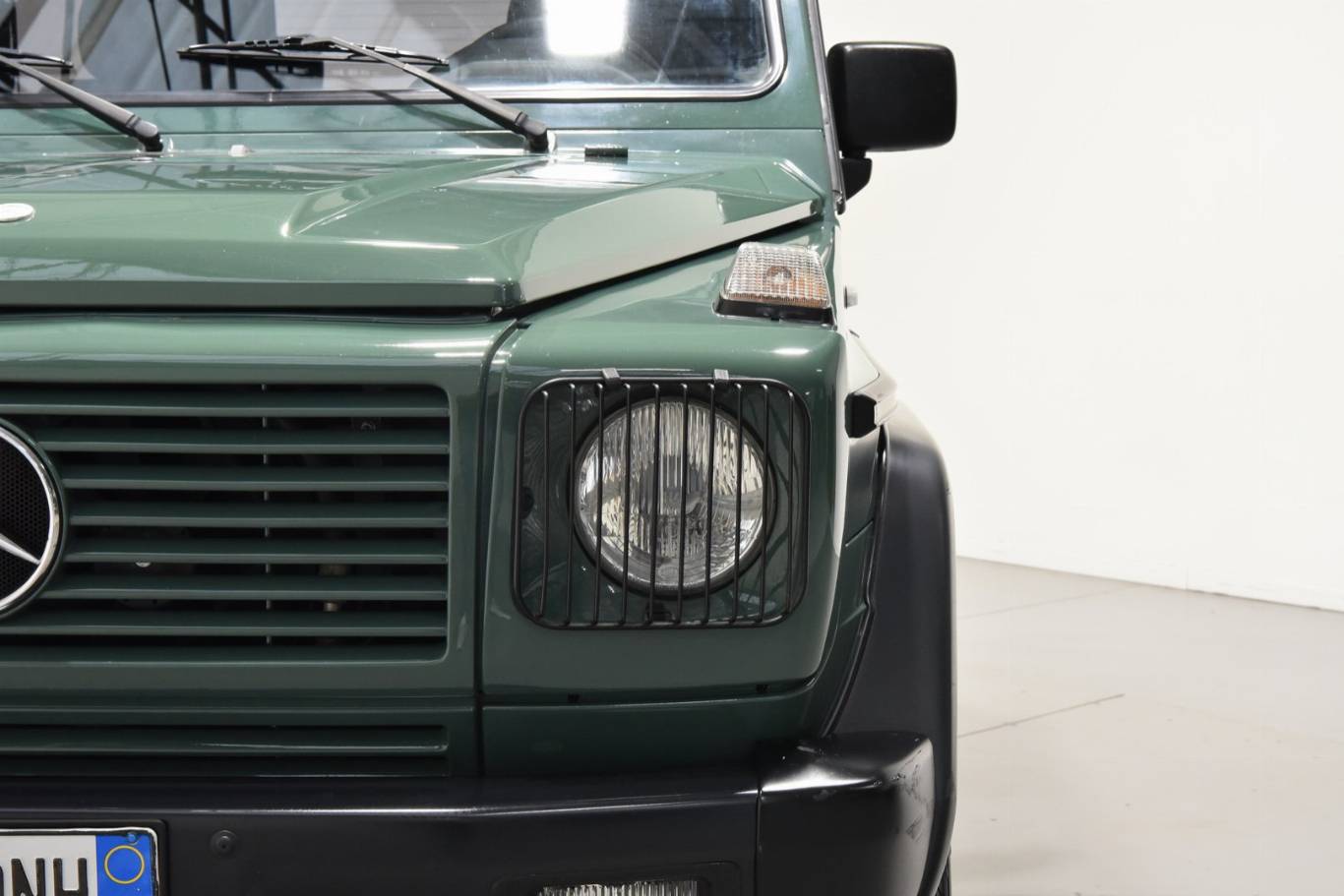 MERCEDES-BENZ G 320 37