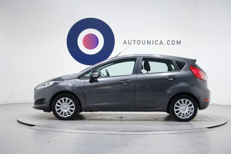 FORD Fiesta 8
