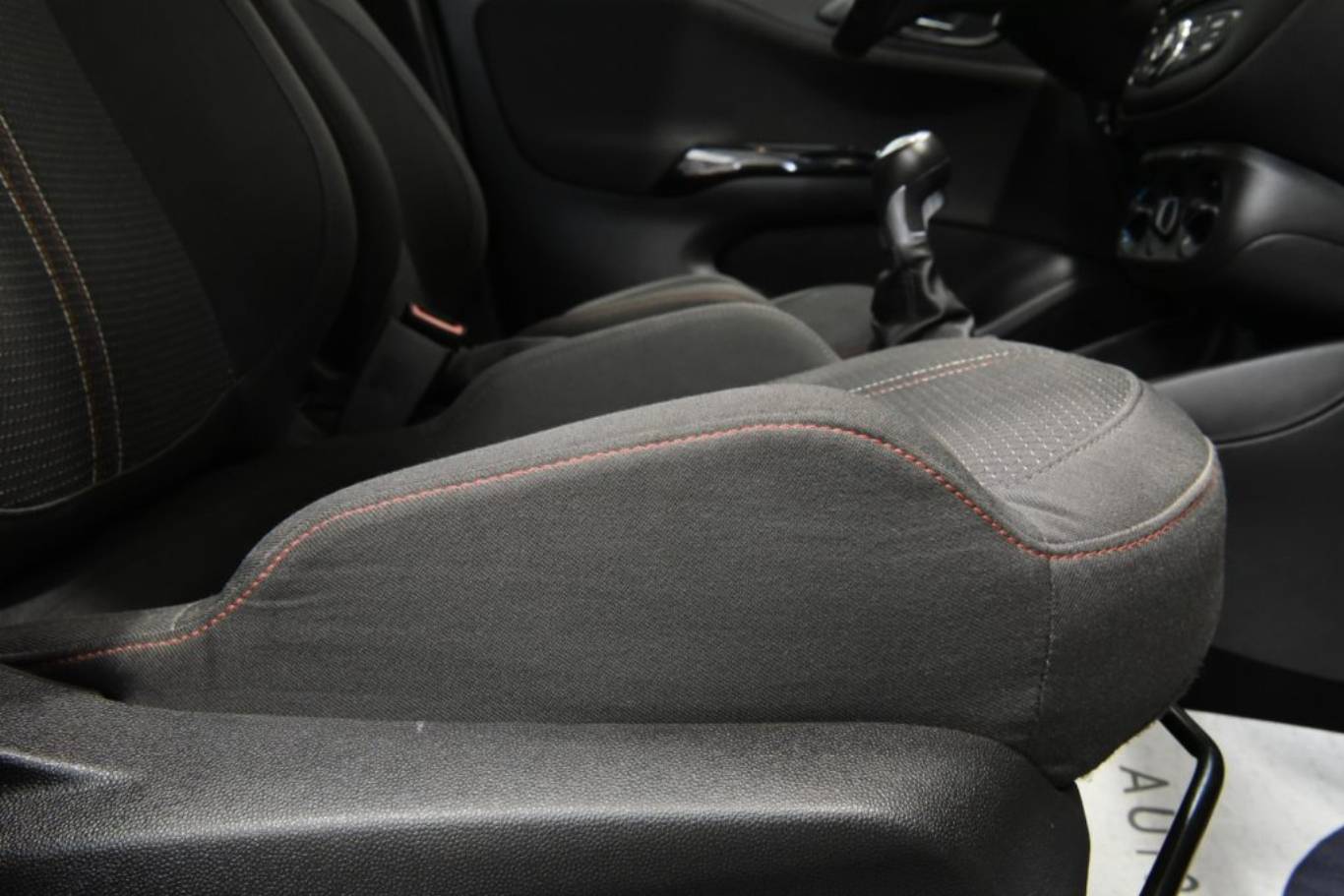 OPEL Corsa 47