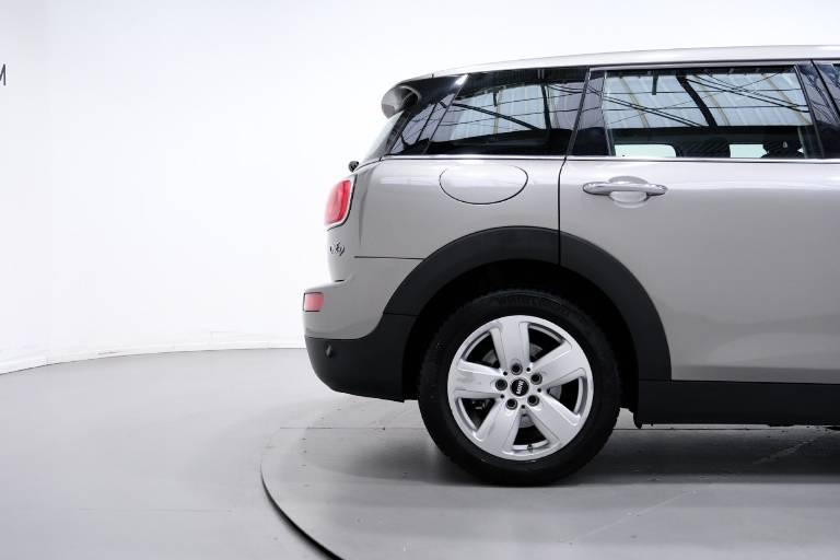 MINI Cooper Clubman 46