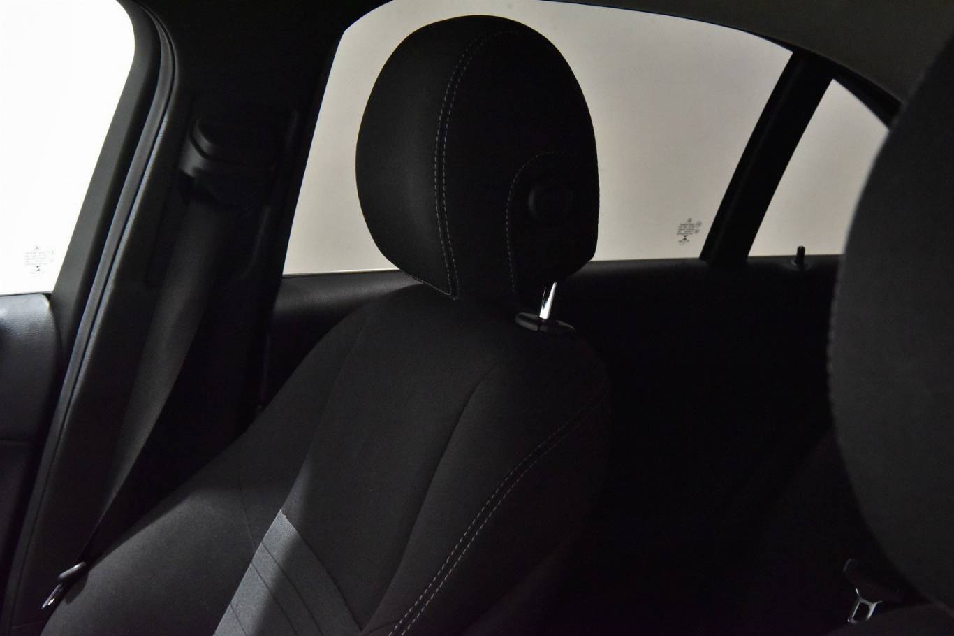 MERCEDES-BENZ C 180 14