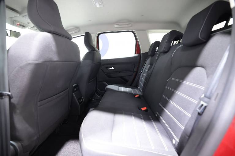 DACIA Duster 36