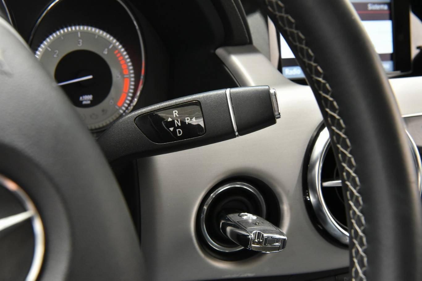 MERCEDES-BENZ GLK 220 26