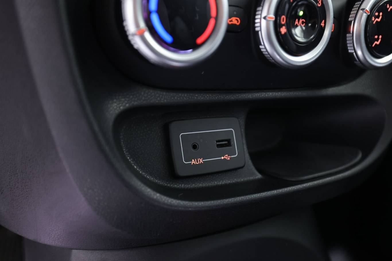 FIAT 500L 24