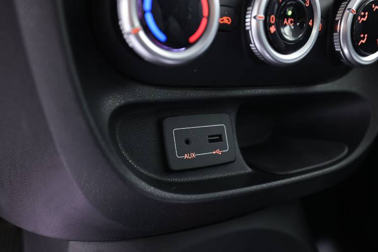 FIAT 500L 24
