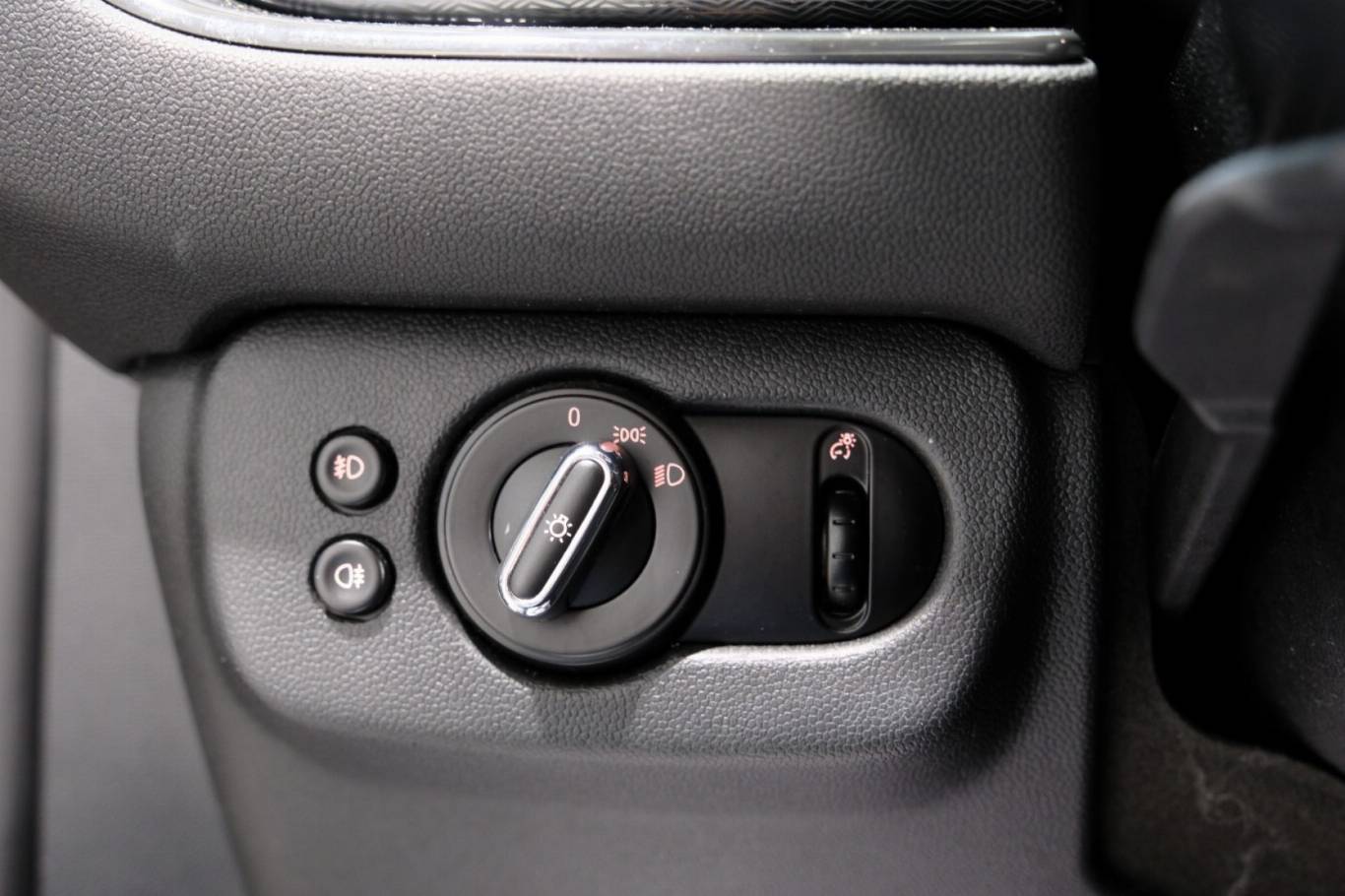 MINI Cooper Clubman 25