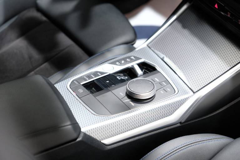 BMW 320 59