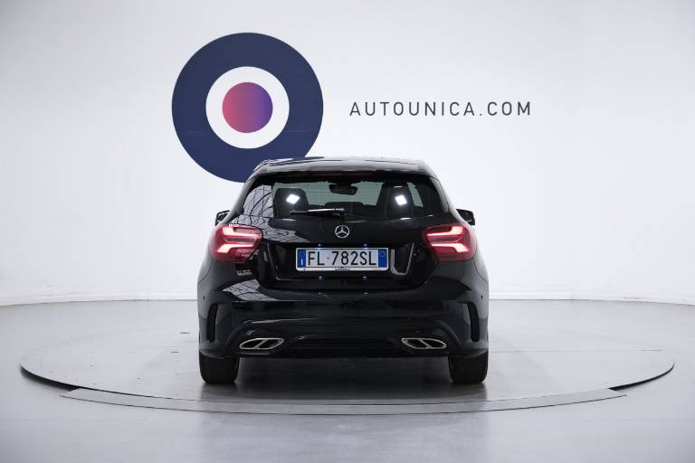 MERCEDES-BENZ A 180 16